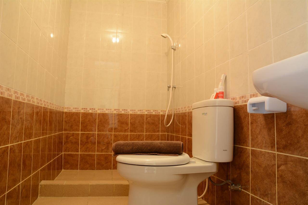 3Br Grand Palace With Private Bathtub By Travelio 자카르타 외부 사진